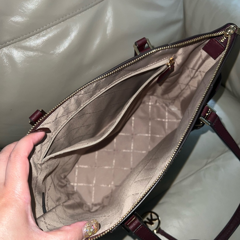 Michael Kors Charlotte Tote - Picture 2 of 3